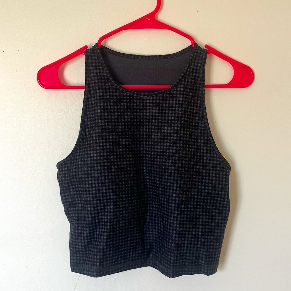 Vuori Elevation Plyo Tank, size M